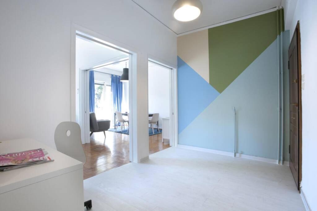 Palaio Faliro, A Bright And Spacious Apartment Atina Dış mekan fotoğraf