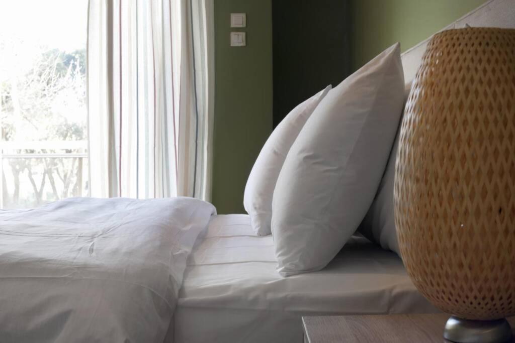 Palaio Faliro, A Bright And Spacious Apartment Atina Dış mekan fotoğraf